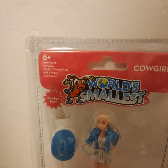 NIP Barbie Cowgirl Worlds Smallest Action - Picture 2 of 6
